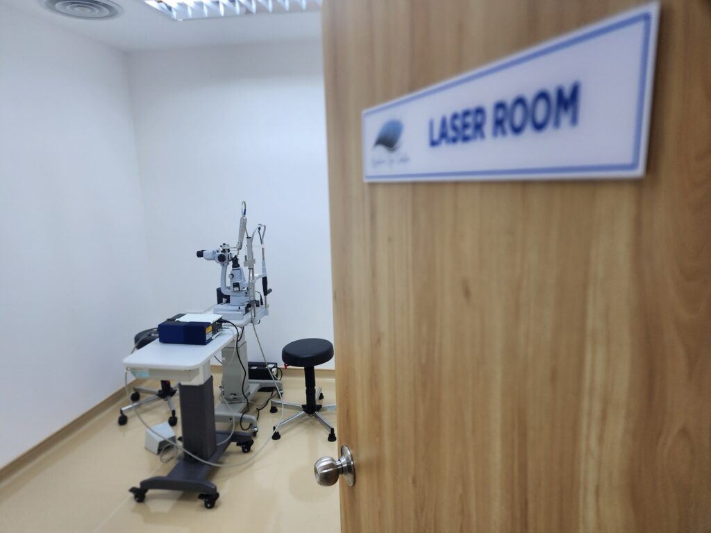 Klinik Pakar Mata Azzahra Eye Centre 8.3
